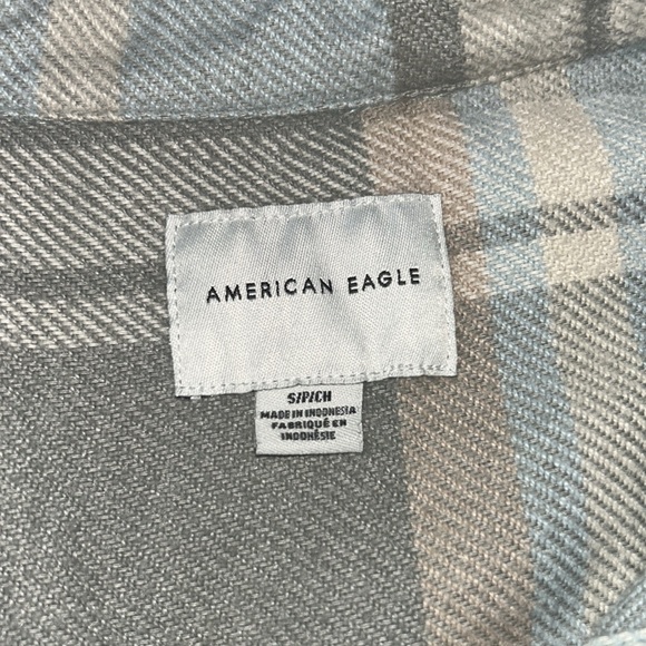American Eagle Plaid Shirt in Blue and Tan size small - Picture 4 of 6